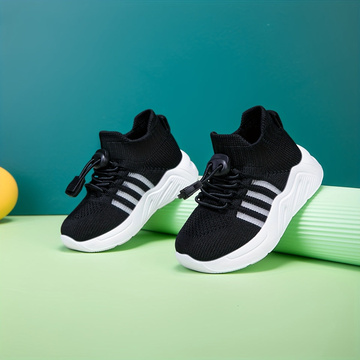 Lekkie sneakersy unisex dla dzieci – widok produktu 1 | Kidartsy