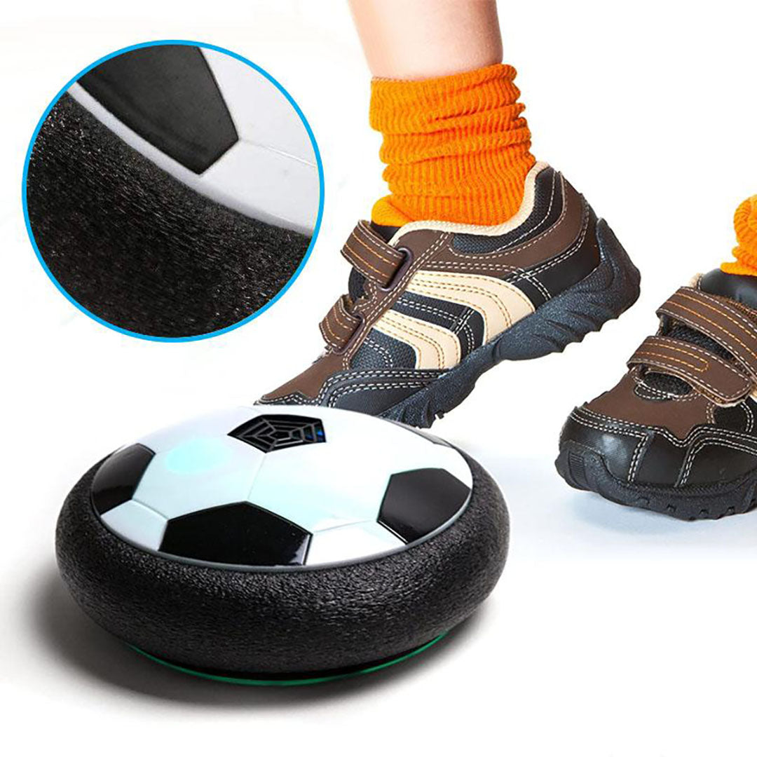Lewitująca Piłka Nożna LED – Sportowa Zabawa w Domu dla Dzieci – widok produktu 9 | Kidartsy