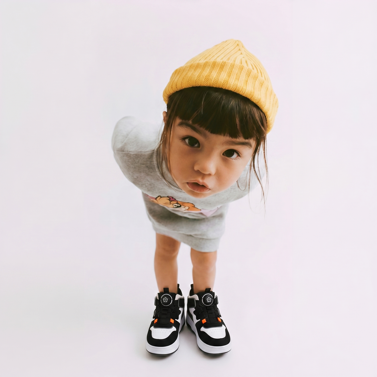 Regulowane sneakersy dla dzieci – rosną razem ze stopą – widok produktu 5 | Kidartsy