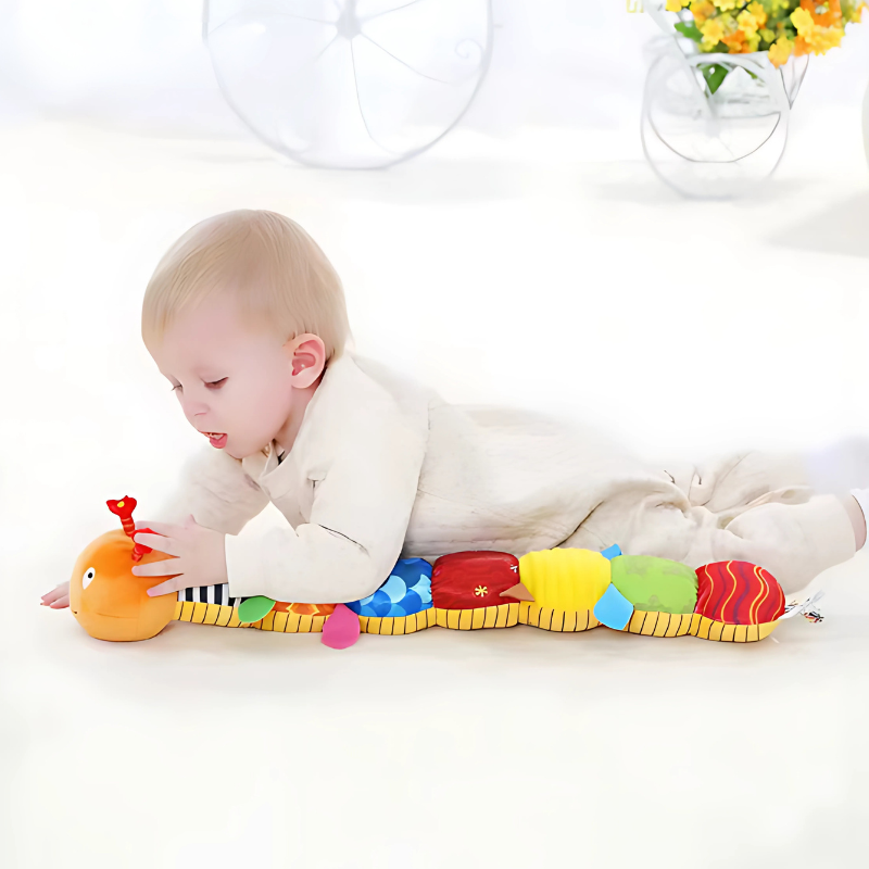 Sensoryczna gąsienica muzyczna – pluszowa zabawka dla niemowląt – widok produktu 1 | Kidartsy