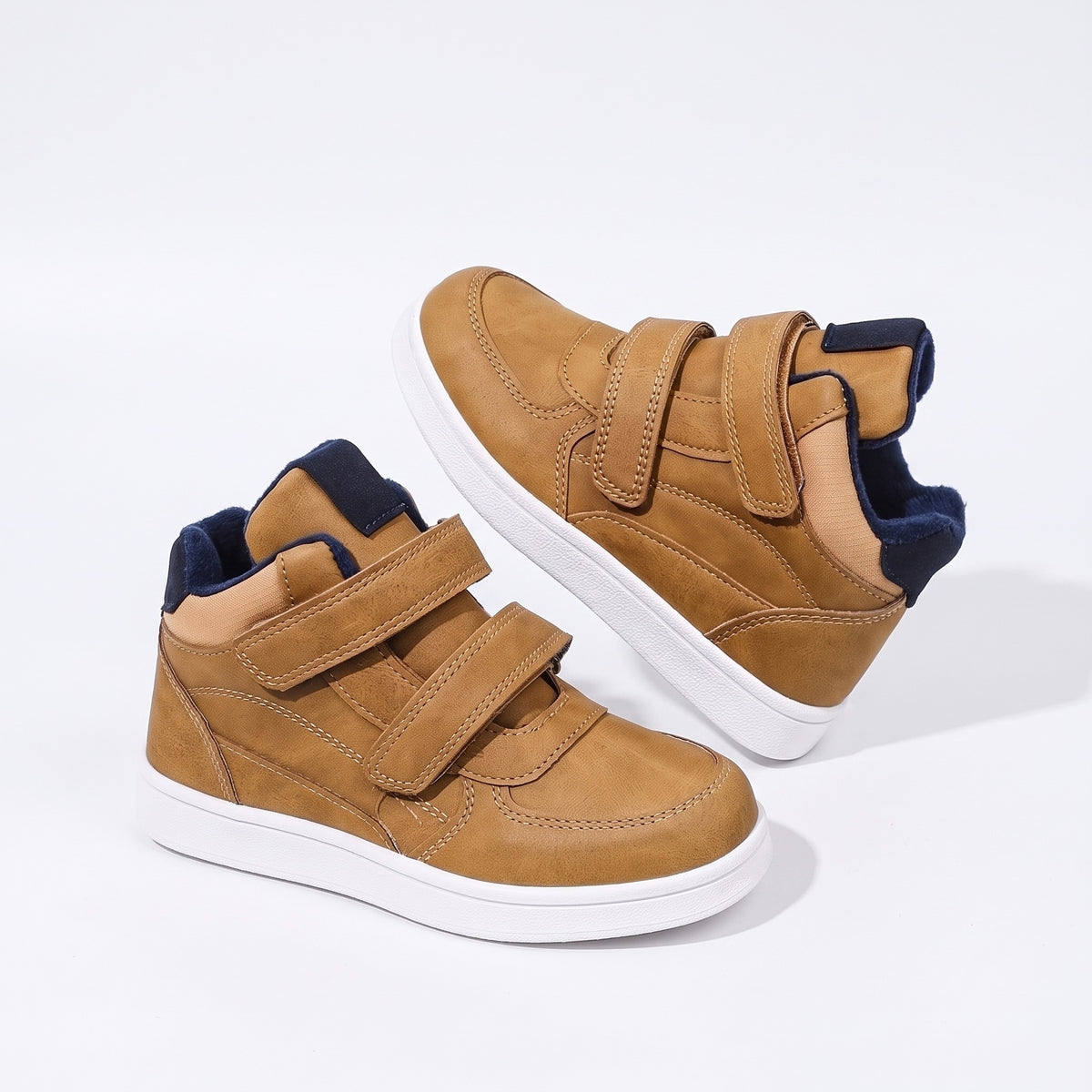 Sneakersy wysokie chłopięce ocieplane polarem, brązowy